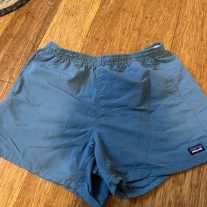 Women’s Patagonia barely baggies 5 inch shorts blue